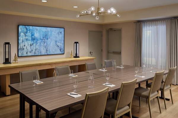 Martis Valley Lodge, Tapestry Collection by Hilton