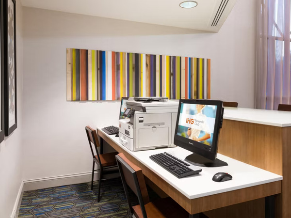 Holiday Inn Express Miami Airport Doral Area by IHG