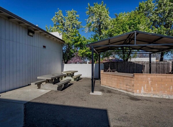 Frontier Senior Center