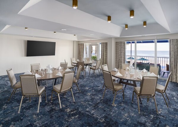 DoubleTree Beach Resort by Hilton Hotel Tampa Bay - North Redington Beach