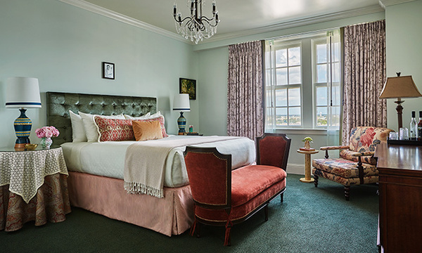Pontchartrain Hotel