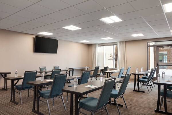 Homewood Suites by Hilton Syracuse - Carrier Circle