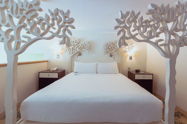 Hotel Skylar Syracuse, Tapestry Collection by Hilton