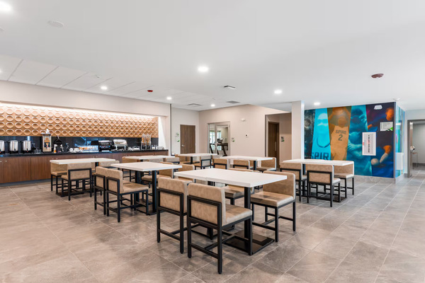 Wingate by Wyndham Geneva at Spire Academy