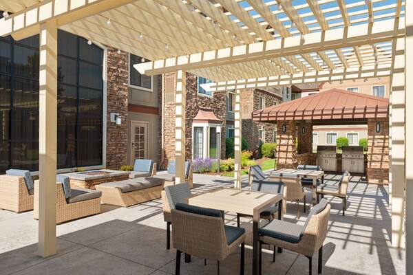 Homewood Suites by Hilton Portland Airport