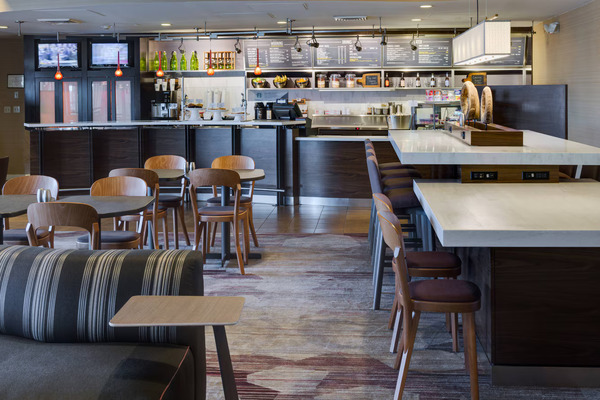 Courtyard by Marriott Providence Warwick