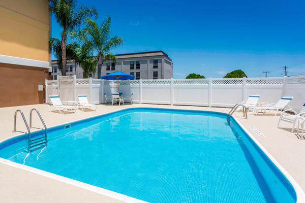 Farifield Inn Corpus Christi