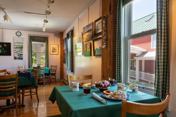 Maple Hill Farm Inn and Conference Center