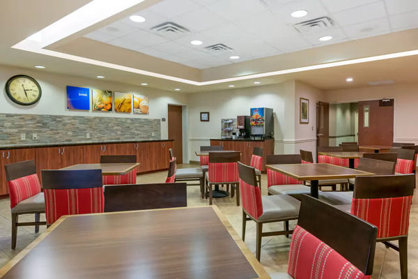 Comfort Inn & Suites Fort Myers Airport