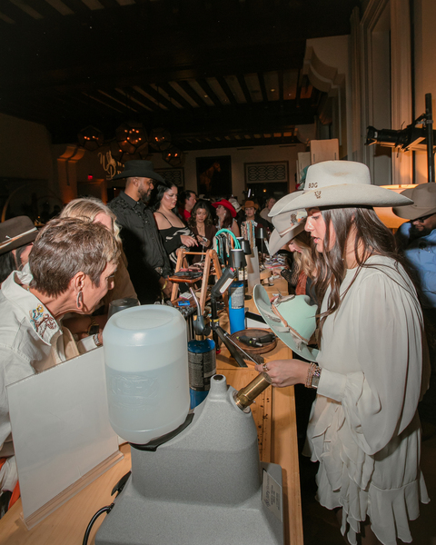 Wild Pony Hat Bar