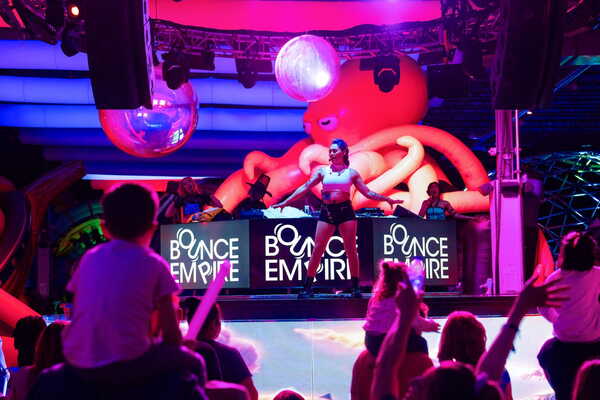 Bounce Empire