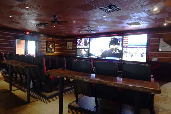 Twin Peaks Kennesaw