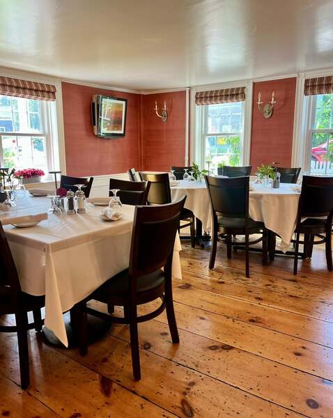 Old Yarmouth Inn