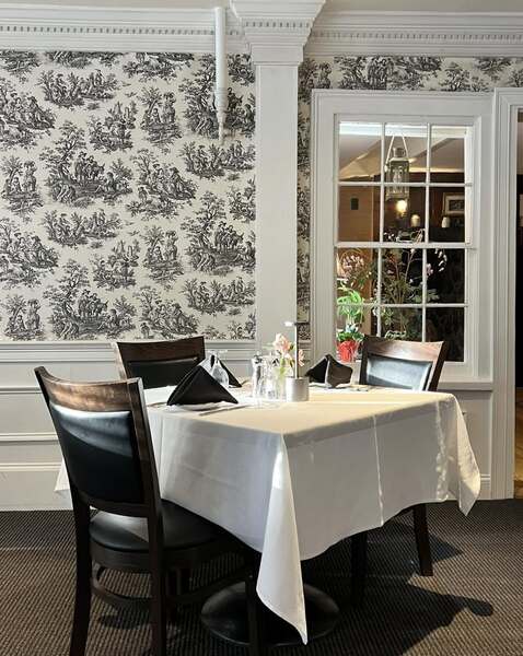Old Yarmouth Inn