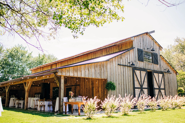 The Rustic Barn at Pleasantly Devine Stables