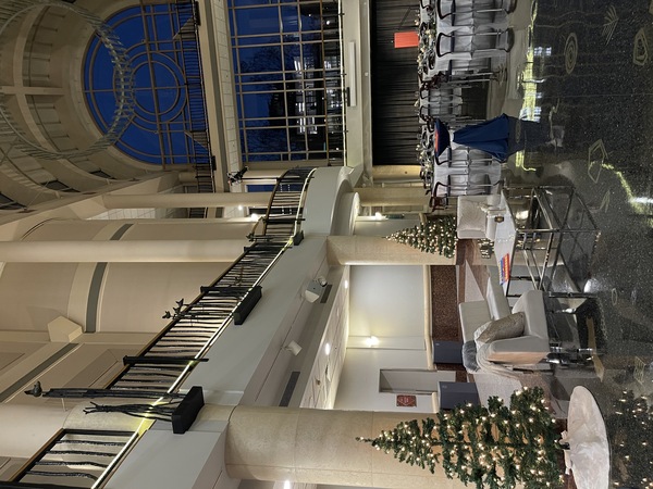 Tsakopoulos Library Galleria