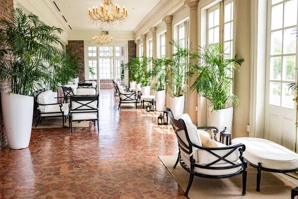 The Historic Cavalier Hotel, Autograph