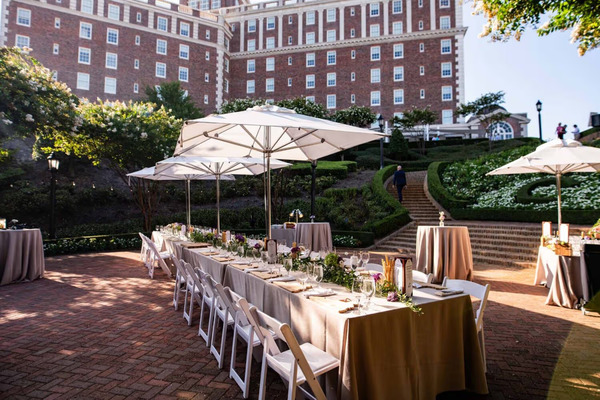 The Historic Cavalier Hotel, Autograph