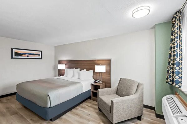 Quality Inn West Des Moines - Clive