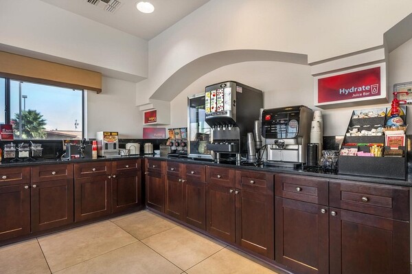 Best Western - Plus King's Inn & Suites