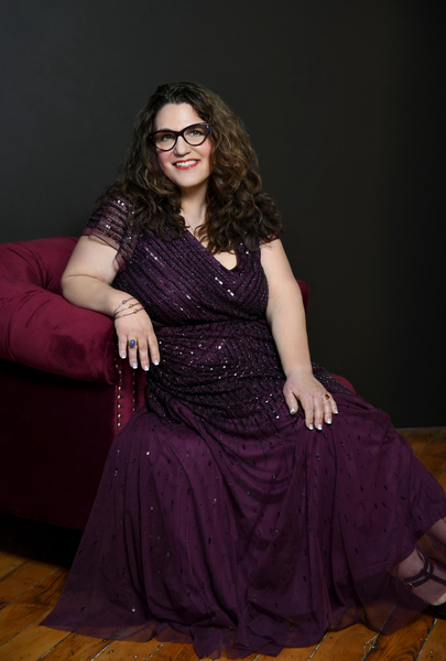 Lydia Dustin