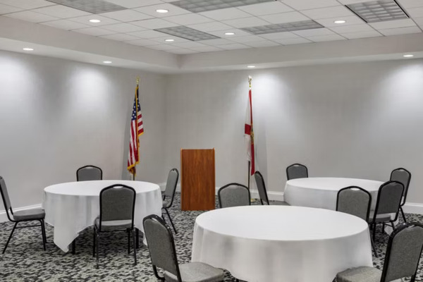 Staybridge Suites Pensacola Airport