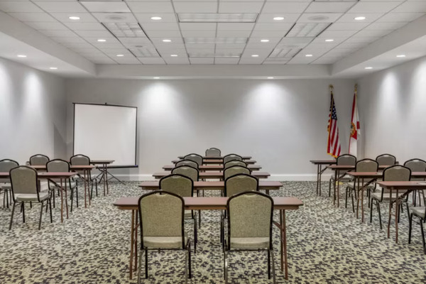 Staybridge Suites Pensacola Airport