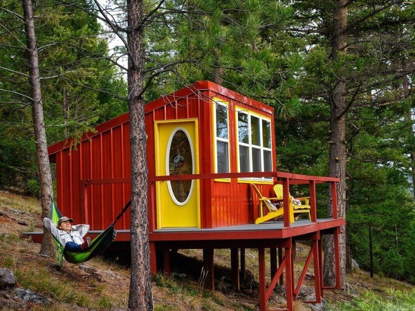 The Hohnstead Glamping Cabins