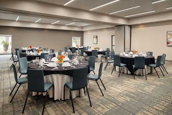 Four Points by Sheraton Tucson Airport