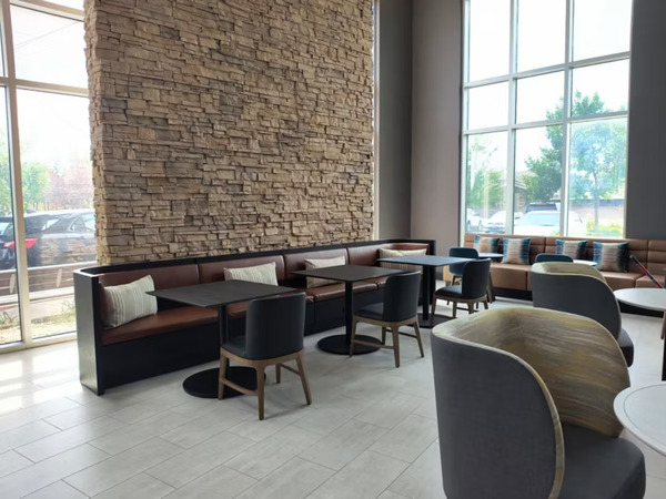 Holiday Inn Boise Airport