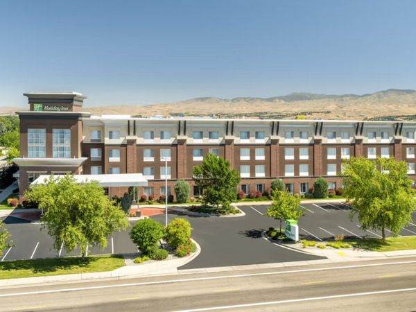 Holiday Inn Boise Airport