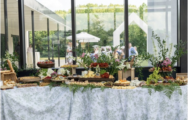 The Curated Grazing Co.