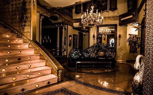 Parisian Palace