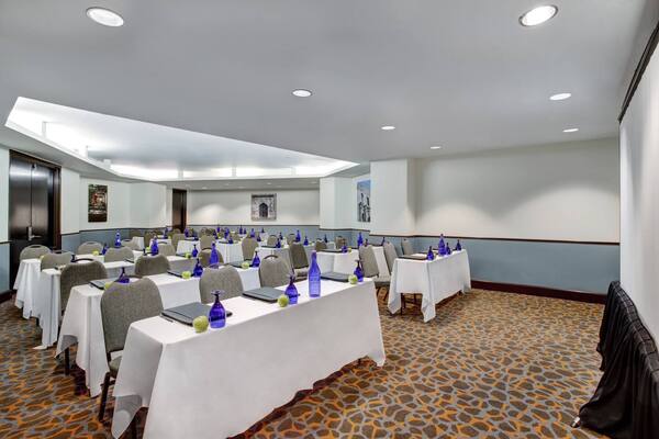 Emily Morgan San Antonio DoubleTree by Hilton Hotel