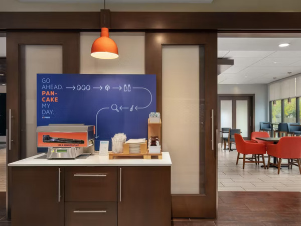 Holiday Inn Express & Suites Dripping Springs