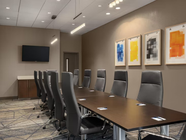 Holiday Inn Express & Suites Dripping Springs