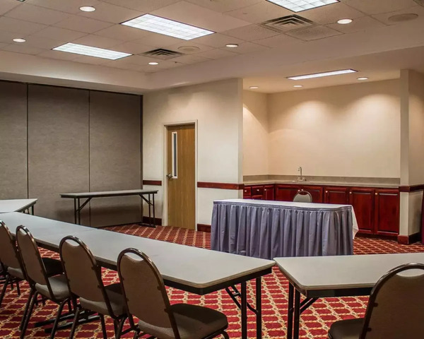 Quality Inn & Suites Bellville - Mansfield