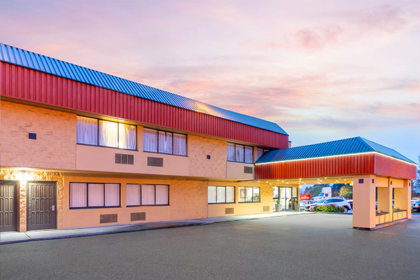 Ramada Coquitlam