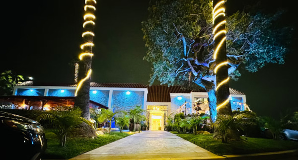 El Palacio Hall