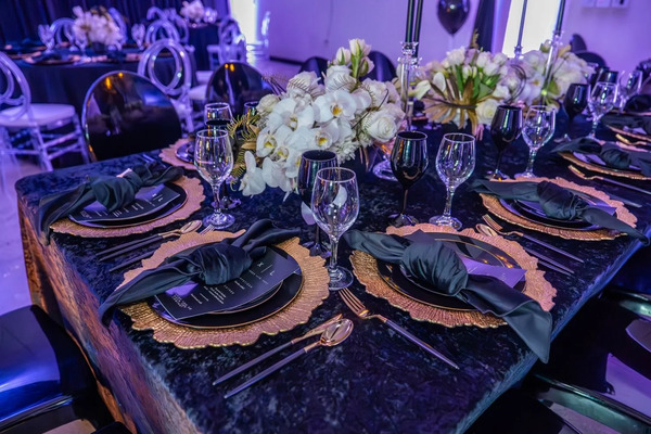 Gratitude Lounge