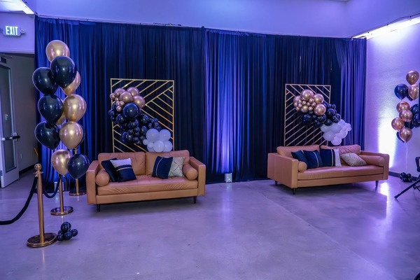 Gratitude Lounge