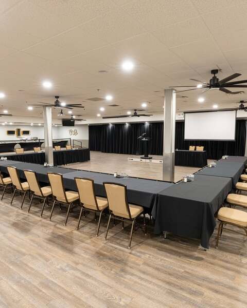 Sandman Signature Lethbridge Lodge