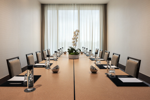 Emerald Meeting Room