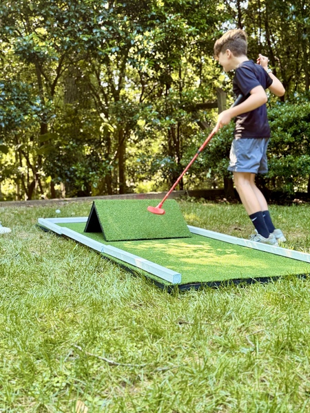 Social Putt Co