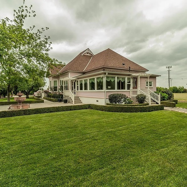 The Miller House in Sanger LLC