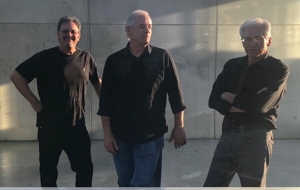 KOOLTRAXX band