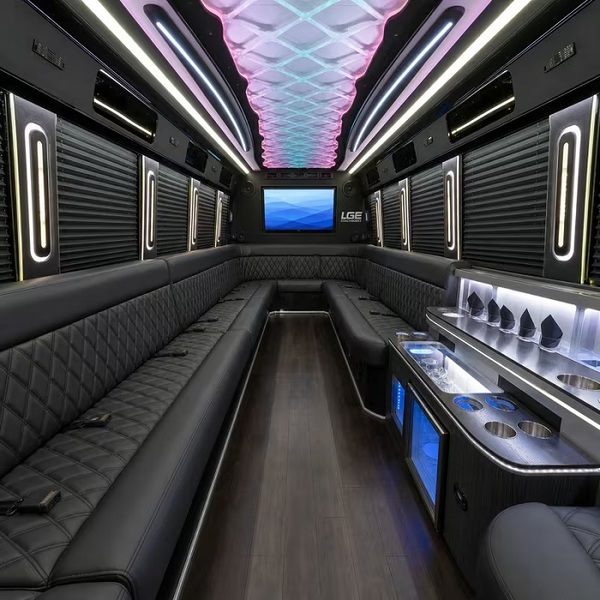 Party Bus Gilbert