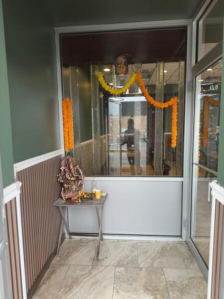 Desi Dhamaka Indian Restaurant - Oaktree Edison