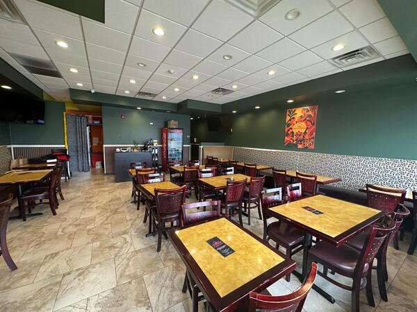 Desi Dhamaka Indian Restaurant - Oaktree Edison