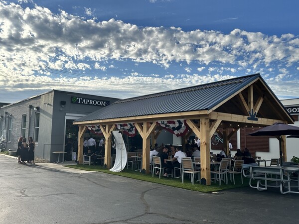Hops & Berry Taproom of Loveland